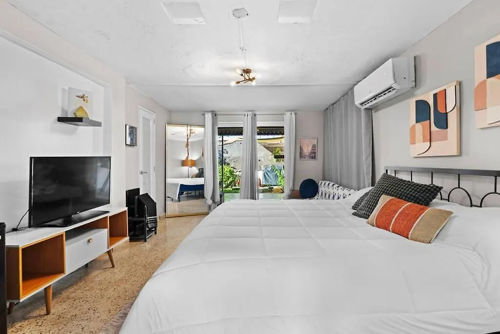 Luxury 4Br For 14-& Jacuzzi 6 Min Beach & Airport سان خوان 0*,
